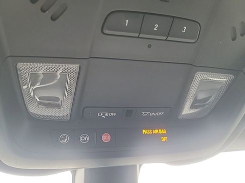 Certified 2019 Chevrolet Equinox LT image 21