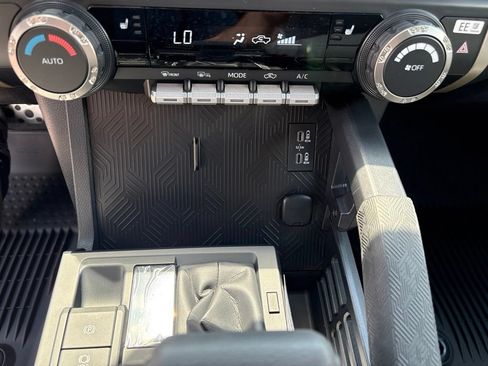 Certified 2026 Toyota Tacoma TRD Sport AWD/4WD image 26