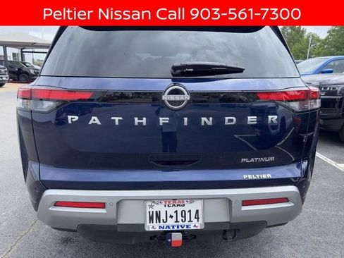 Certified 2025 Nissan Pathfinder Platinum FWD image 3
