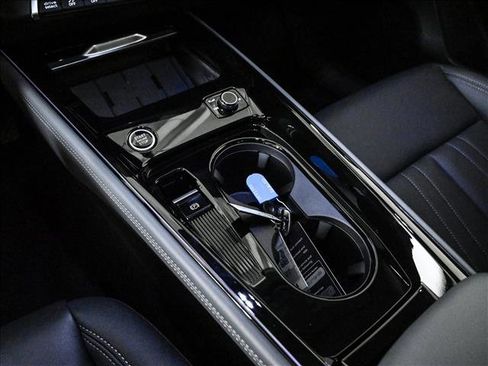 New 2026 Audi Q3 quattro 2.0T image 13