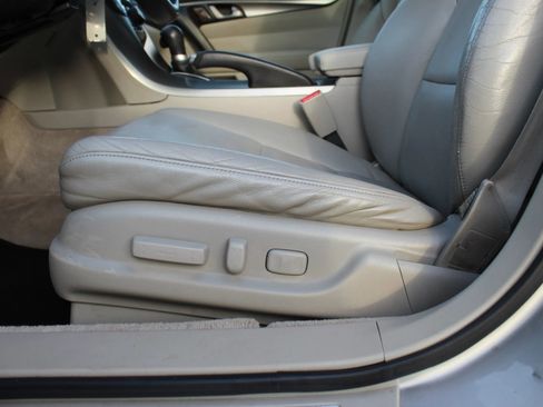 Used 2009 Acura TL FWD image 12