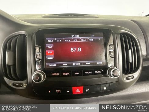 Used 2015 FIAT 500L Lounge FWD image 30
