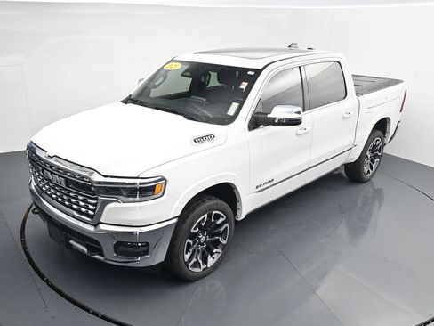 Used 2025 RAM 1500 Limited AWD/4WD image 26