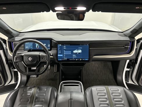 Used 2024 Rivian R1S Adventure AWD/4WD image 27