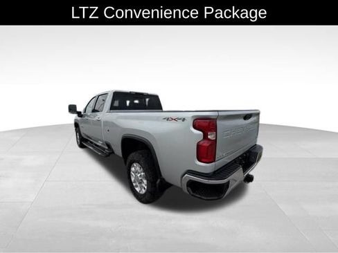 Certified 2022 Chevrolet Silverado 2500 LTZ w/ LTZ Convenience Package AWD/4WD image 5