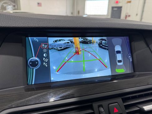 Used 2011 BMW 535i xDrive Sedan image 20