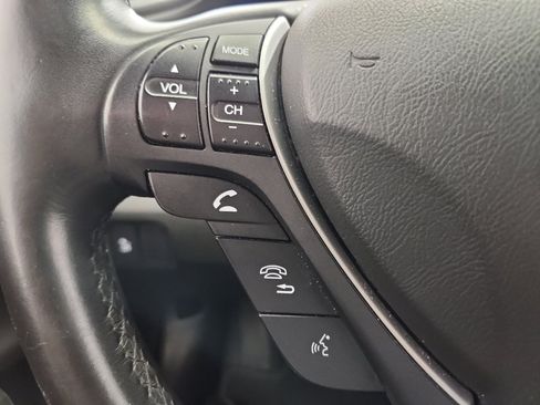 Certified 2019 Acura ILX w/ Premium Package image 13