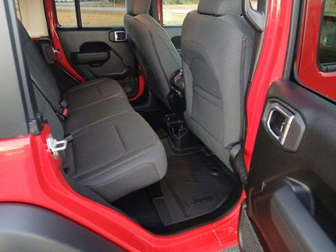 New 2026 Jeep Wrangler Unlimited Sport image 32