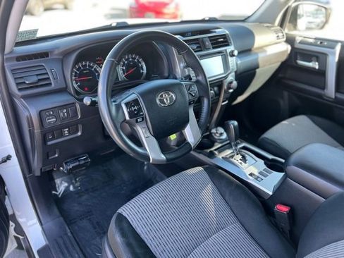 Used 2016 Toyota 4Runner SR5 image 13