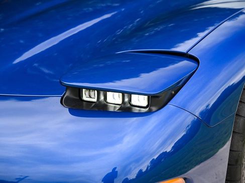 Used 2003 Chevrolet Corvette Z06 w/ Memory Package, 3 Drivers RWD image 59