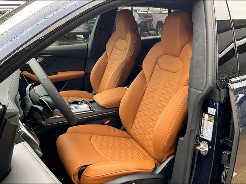 New 2026 Audi RS Q8 performance image 9