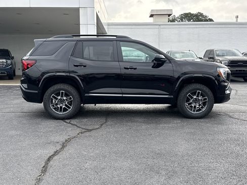 New 2026 GMC Terrain AT4 AWD/4WD image 2