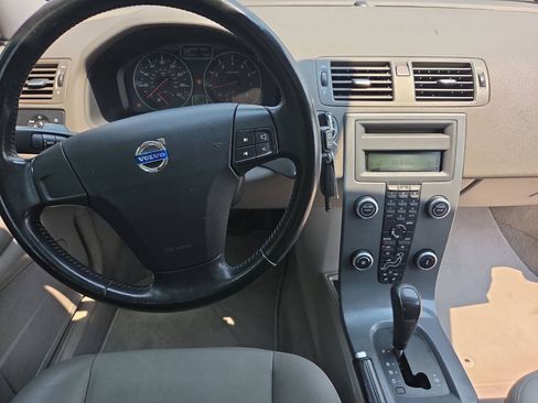 Used 2009 Volvo C30 T5 FWD image 25