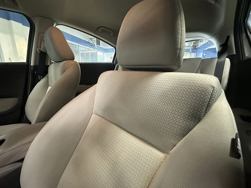 Used 2019 Honda HR-V LX image 10