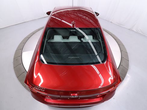 Used 2018 Honda Accord LX image 47