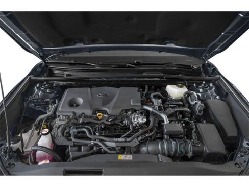 Used 2025 Toyota Camry SE FWD image 11