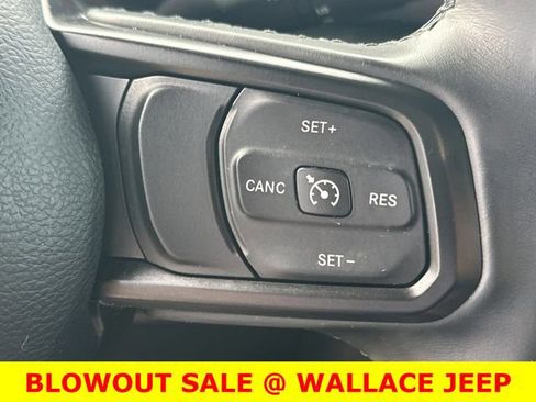 Certified 2022 Jeep Wrangler Willys image 18