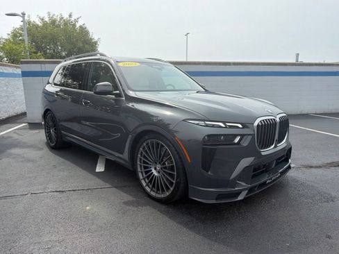 Used 2023 BMW ALPINA XB7 AWD/4WD image 7