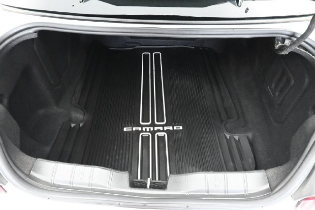 Used 2017 Chevrolet Camaro SS RWD image 29