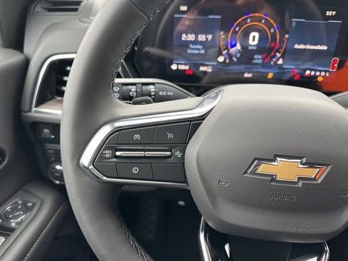 New 2026 Chevrolet Suburban Premier w/ Sun And Tow Package image 18