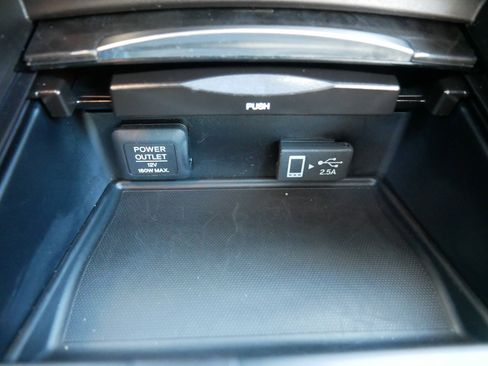 Used 2019 Acura TLX w/ Technology Package image 33