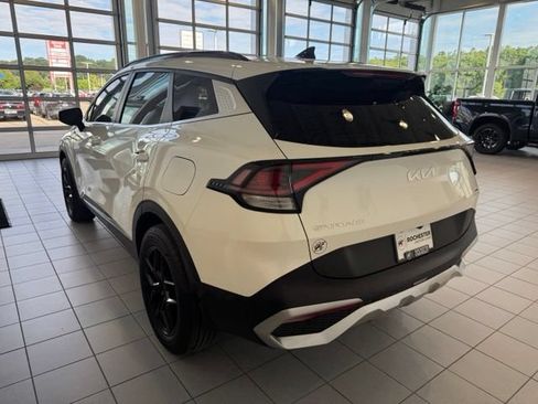 Used 2025 Kia Sportage EX w/ EX Premium Package AWD/4WD image 40