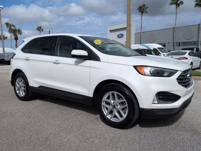 Used 2022 Ford Edge SEL w/ Convenience Package AWD/4WD image 2