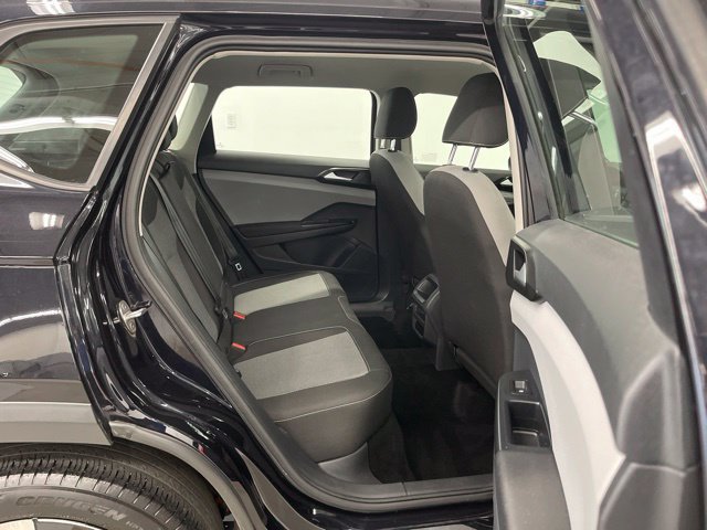 Used 2023 Volkswagen Taos S w/ Driver Assistance Package AWD/4WD image 10