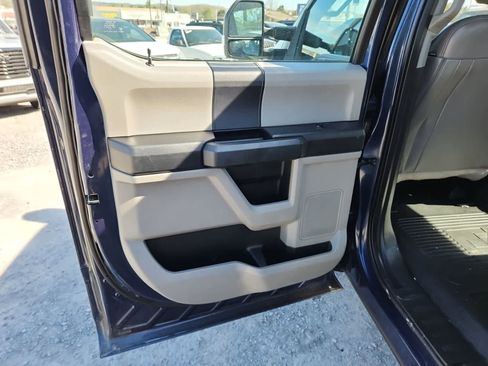 Used 2019 Ford F250 XL w/ Power Equipment Group image 26