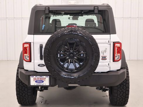 New 2026 Ford Bronco 4-Door AWD/4WD image 8
