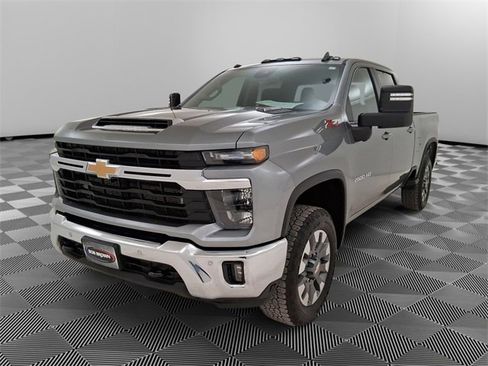 Used 2025 Chevrolet Silverado 2500 LT w/ All Star Edition image 6