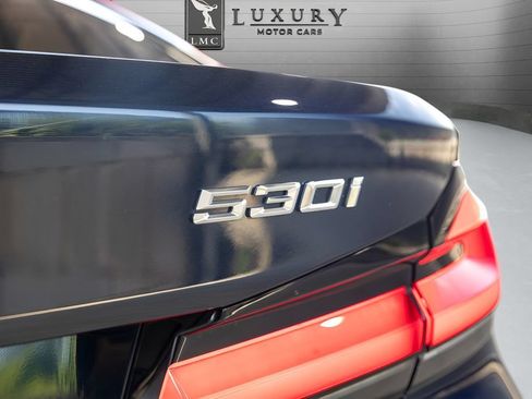 Used 2022 BMW 530i xDrive w/ M Sport Package AWD/4WD image 16