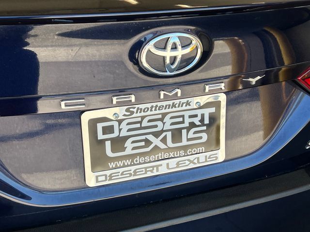 Used 2022 Toyota Camry SE FWD image 17