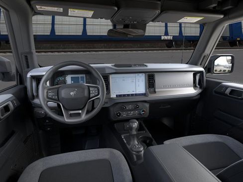 New 2025 Ford Bronco Big Bend w/ Black Appearance Package AWD/4WD image 16