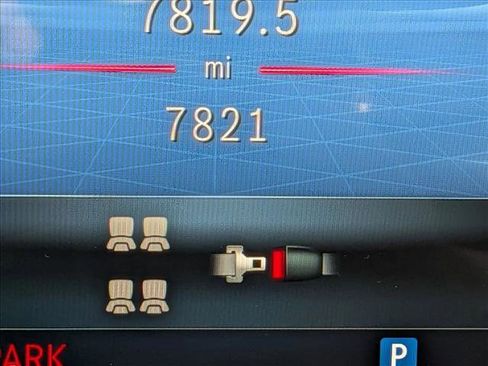 Used 2025 Mercedes-Benz GLS 450 4MATIC image 9