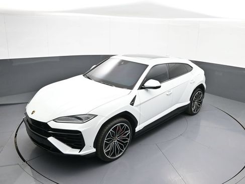 Used 2025 Lamborghini Urus SE AWD/4WD image 39