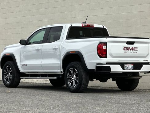 Certified 2023 GMC Canyon AT4 w/ AT4 Premium Package AWD/4WD image 6