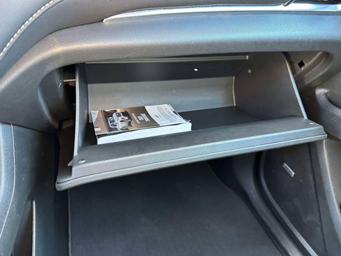 Certified 2023 Chevrolet Traverse LT w/ LT Premium Package image 38