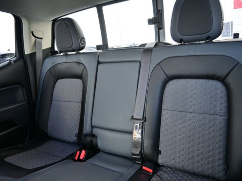 Used 2022 Chevrolet Colorado Z71 w/ Trail Boss Package image 27