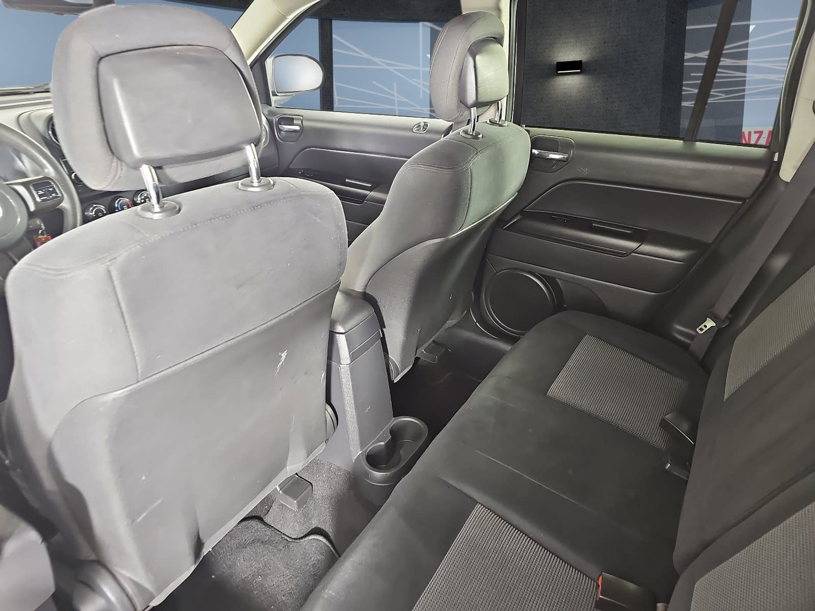 Used 2011 Jeep Compass 4WD image 11