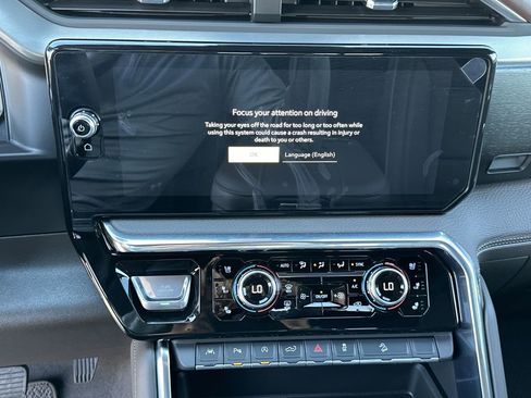 New 2026 GMC Sierra 1500 Denali w/ Denali Reserve Package image 23