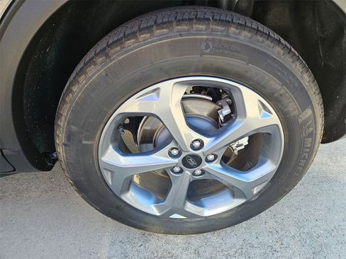 Used 2025 Ford Escape ST-Line image 51