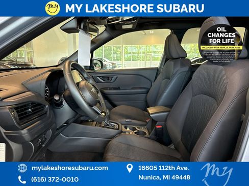 Certified 2025 Subaru Forester Premium AWD/4WD image 13