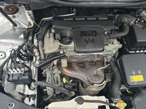 Used 2013 Toyota Camry SE FWD image 34