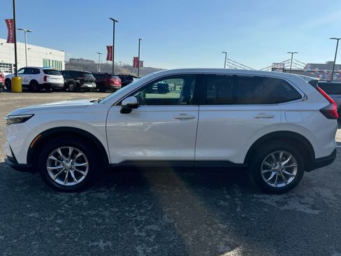 Used 2023 Honda CR-V EX-L image 4