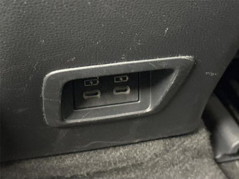 Certified 2023 Toyota Corolla Cross LE FWD image 46