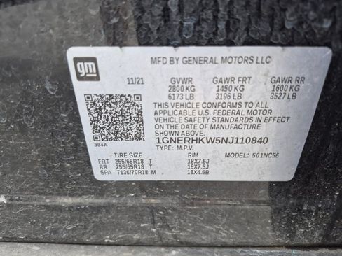 Used 2022 Chevrolet Traverse LT FWD image 22