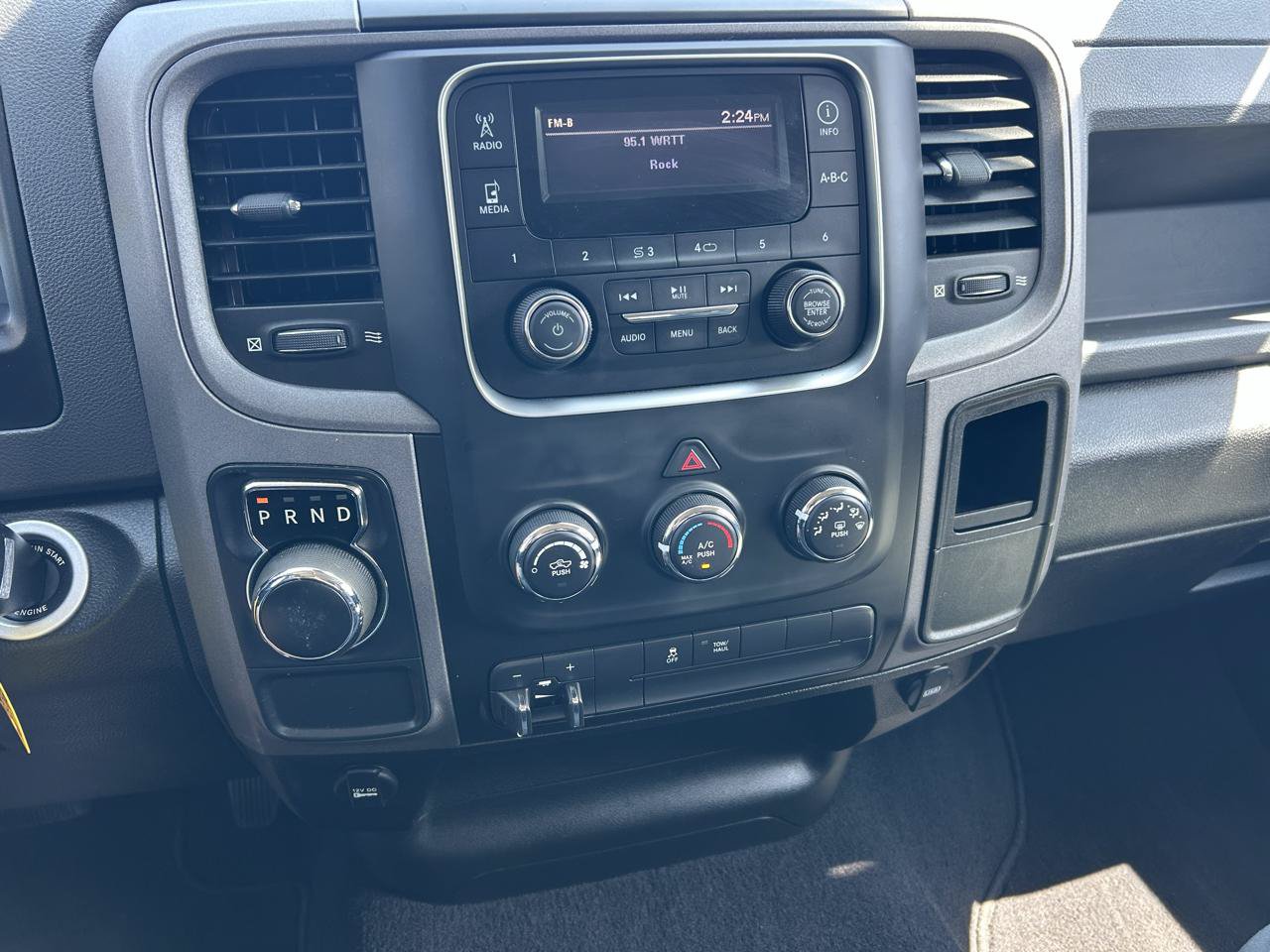 Used 2020 RAM 1500 Tradesman w/ Popular Equipment Group RWD image 4