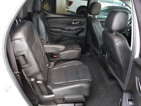 Used 2019 Chevrolet Traverse Premier w/ Redline Edition AWD/4WD image 26