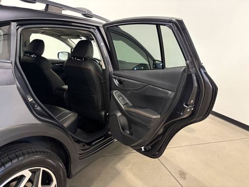 Used 2019 Subaru Crosstrek 2.0i Limited w/ Moonroof Package w/Navigation AWD/4WD image 32